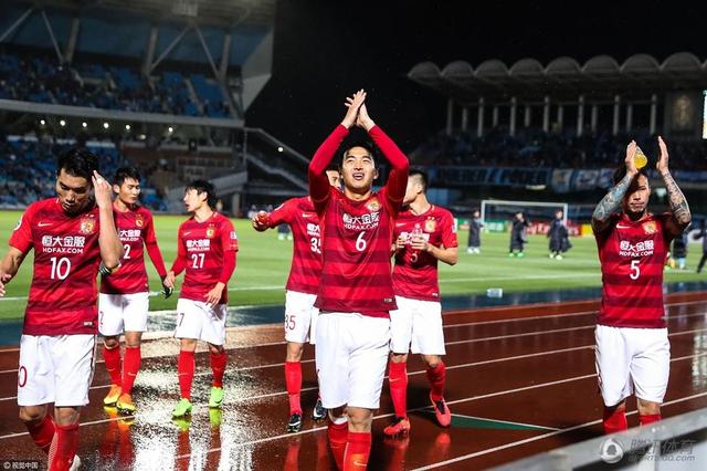 青娱乐伊人